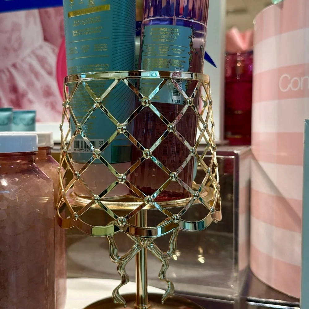 Bath And Body Works Bow Candle Holder - Picture 3 of 3